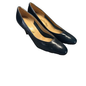 Pappagallo Navy Leather Brogue Pump Heel Women's 10M Made in Spain Vintage